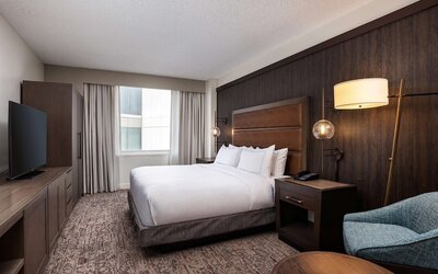 DoubleTree Suites by Hilton Austin Downtown Capitol