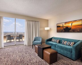 DoubleTree Suites by Hilton Austin Downtown Capitol