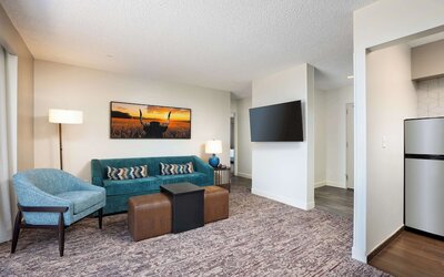 DoubleTree Suites by Hilton Austin Downtown Capitol