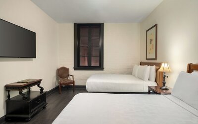 Le Richelieu Hotel