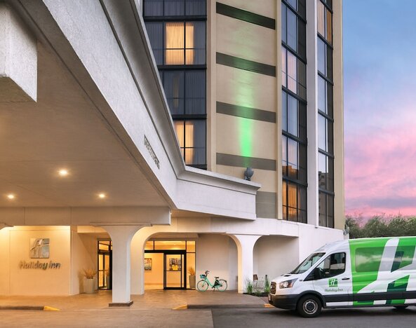 Holiday Inn Austin -Town Lake by IHG