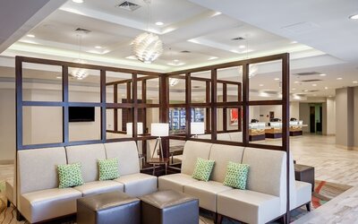Holiday Inn Austin -Town Lake by IHG
