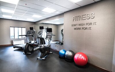 Fairfield Inn and Suites by Marriott Atlanta Airport North