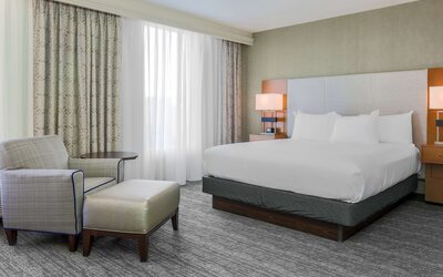 DoubleTree by Hilton Atlanta Airport
