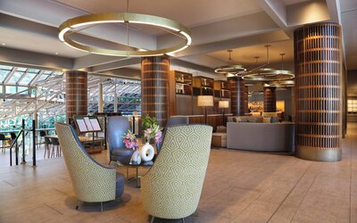 Crowne Plaza Atlanta Perimeter at Ravinia by IHG