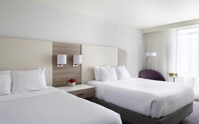 Crowne Plaza Atlanta Perimeter at Ravinia by IHG