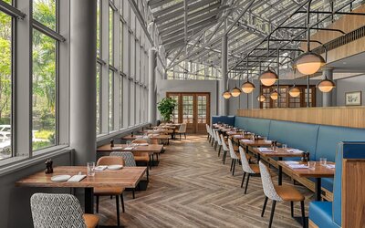 Crowne Plaza Atlanta Perimeter at Ravinia by IHG