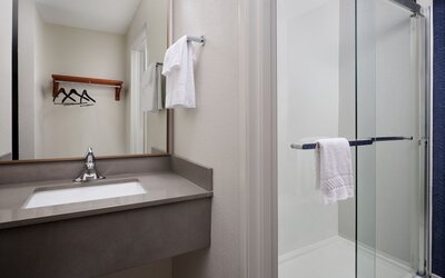 Fairfield Inn and Suites by Marriott Austin South