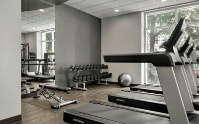 Hotel Tonnelle New Orleans, A Tribute Portfolio Hotel By Marriott