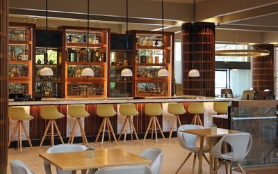 Crowne Plaza Atlanta Perimeter at Ravinia by IHG