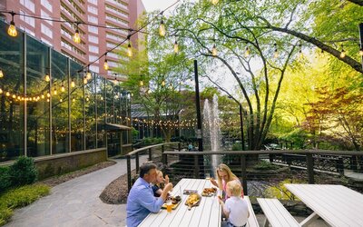 Crowne Plaza Atlanta Perimeter at Ravinia by IHG