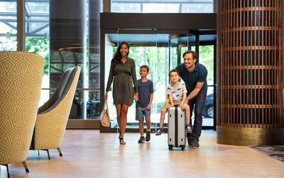 Crowne Plaza Atlanta Perimeter at Ravinia by IHG