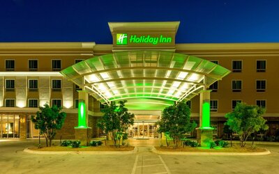 Holiday Inn Austin Airport by IHG