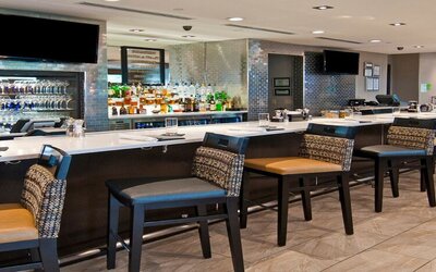 Holiday Inn Austin Airport by IHG