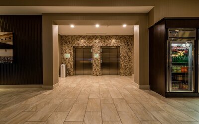Holiday Inn Austin Airport by IHG