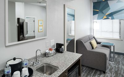 Hampton Inn & Suites Atlanta-Downtown