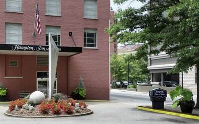 Hampton Inn & Suites Atlanta-Downtown