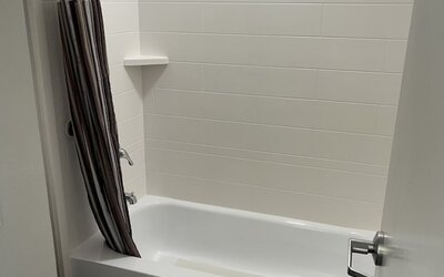 La Quinta Inn & Suites by Wyndham Nashville Airport