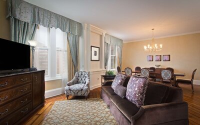 The Roosevelt New Orleans, A Waldorf Astoria Hotel