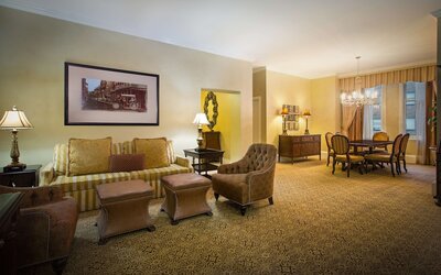 The Roosevelt New Orleans, A Waldorf Astoria Hotel