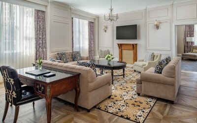 The Roosevelt New Orleans, A Waldorf Astoria Hotel