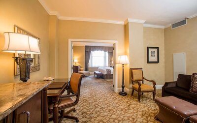 The Roosevelt New Orleans, A Waldorf Astoria Hotel