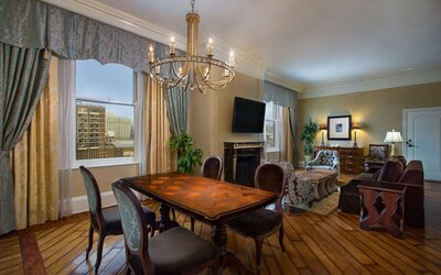 The Roosevelt New Orleans, A Waldorf Astoria Hotel