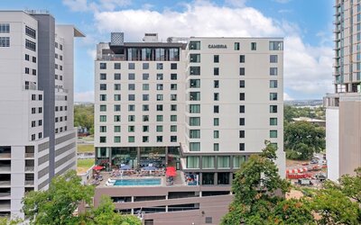 Cambria Hotel Austin Downtown