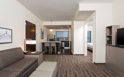 Hyatt House Austin/Downtown