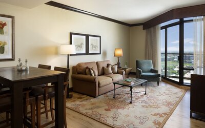 Omni Austin Hotel