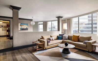 The American Hotel Atlanta Downtown, Tapestry Collection by Hilton
