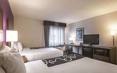 La Quinta Inn & Suites by Wyndham Atlanta Midtown - Buckhead