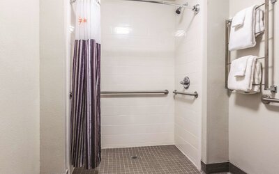 La Quinta Inn & Suites by Wyndham Atlanta Midtown - Buckhead