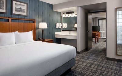 Embassy Suites by Hilton Austin Central