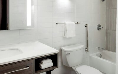 Peachtree Hotel Midtown Atlanta