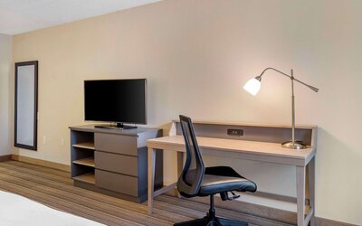 Country Inn & Suites by Radisson, Atlanta Galleria/Ballpark, GA
