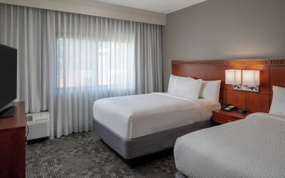 Courtyard by Marriott Nashville Airport