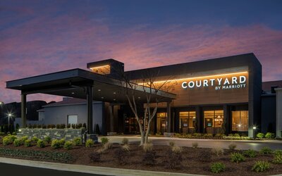 Courtyard by Marriott Nashville Airport