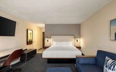 Courtyard by Marriott Atlanta Northlake