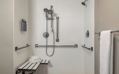 Courtyard by Marriott Atlanta Northlake