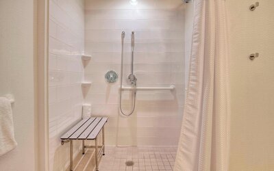 Courtyard by Marriott Nashville Green Hills