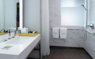 Renaissance Atlanta Airport Gateway Hotel