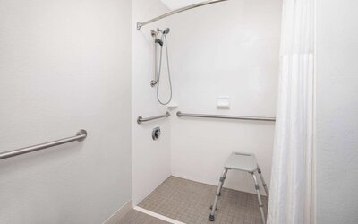 La Quinta Inn & Suites by Wyndham Atlanta Airport South