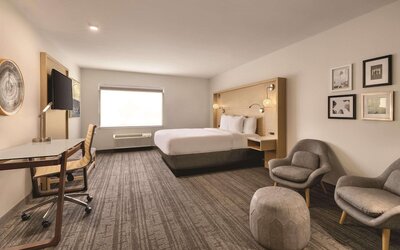 Room, 1 King Bed, Non Smoking