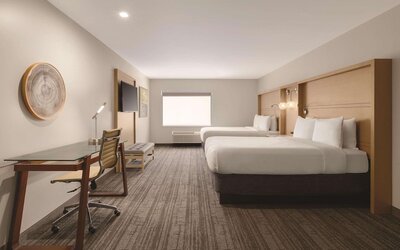 Room, Multiple Beds, Non Smoking
