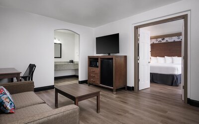 Aiden Austin City Hotel