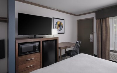 Aiden Austin City Hotel