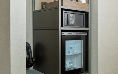 AC Hotel by Marriott Atlanta Airport Gateway