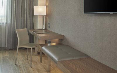 AC Hotel by Marriott Atlanta Airport Gateway