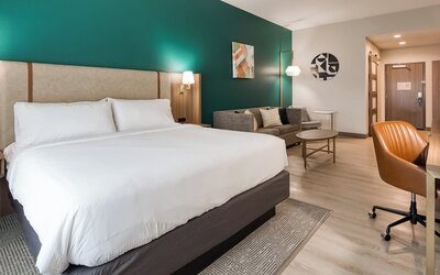 Holiday Inn Nashville Airport by IHG